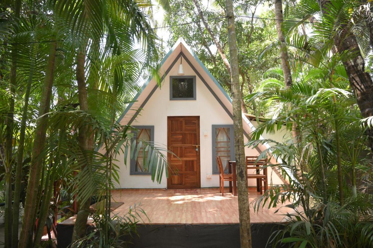 Temple Garden Seaside Cottages Palolem Luaran gambar