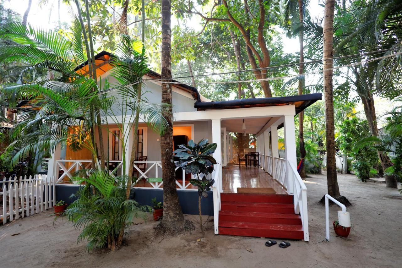 Temple Garden Seaside Cottages Palolem Luaran gambar